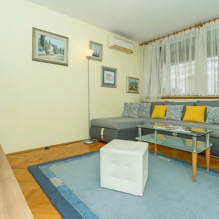 Near Center With Balcony With The Sea View Apartment Split