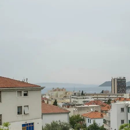 Near Center With Balcony With The Sea View Apartment *