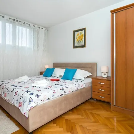 Near Center With Balcony With The Sea View Split